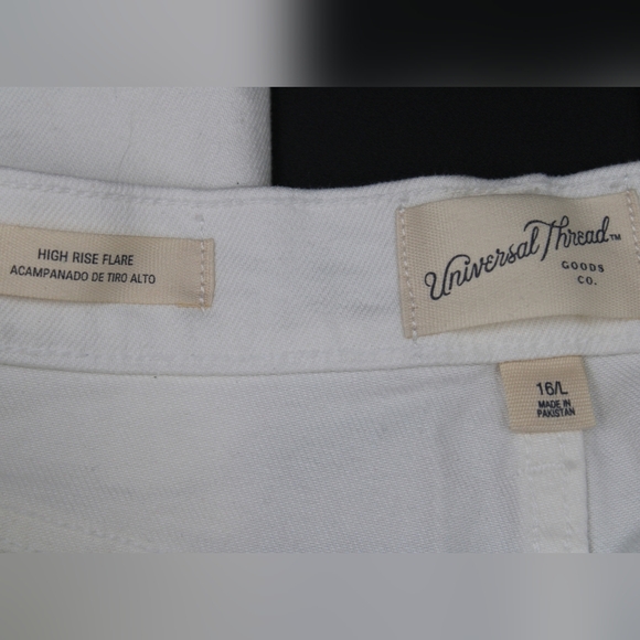 NWT Universal Thread High-Rise Flare Jeans – White 16 Long - Picture 6 of 8